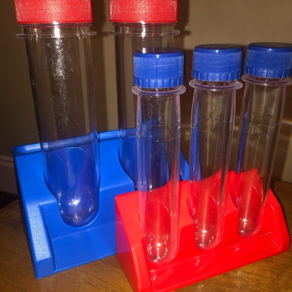 Loaded Science Experiments Kit! - Picture 3 of 14